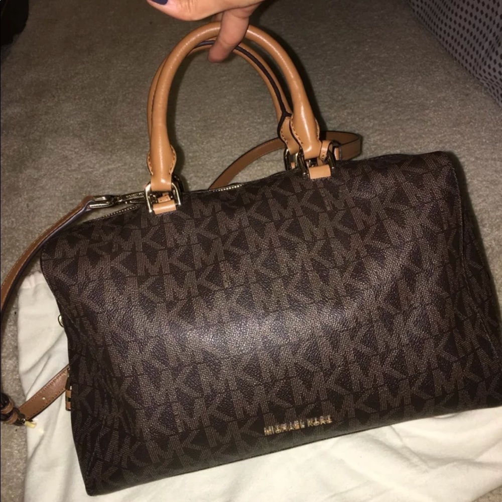 Michael Kors Kirby and matching wallet Fulton